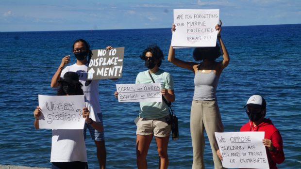 reclamation project protesters in Dumaguete City