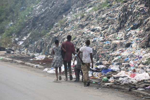 gabon children garbage dumps