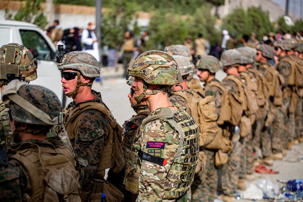 Biritish and troops at an evacuation at Hamid Karzai International Airport