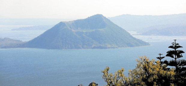 10 earthquakes detected in Taal Volcano in past 24 hours