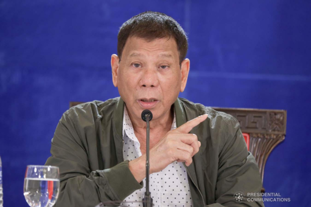 Duterte clashes with senators to defend 'innocent' gov’t execs