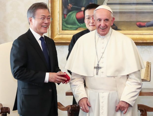 pope francis korean president