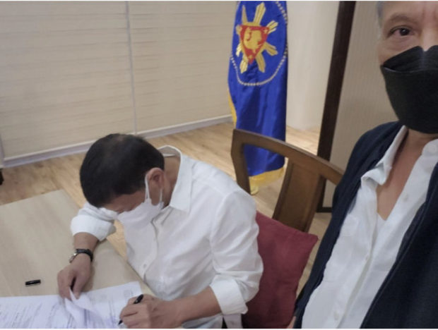 Duterte officially accepts PDP-Laban nomination to run for VP in 2022 polls