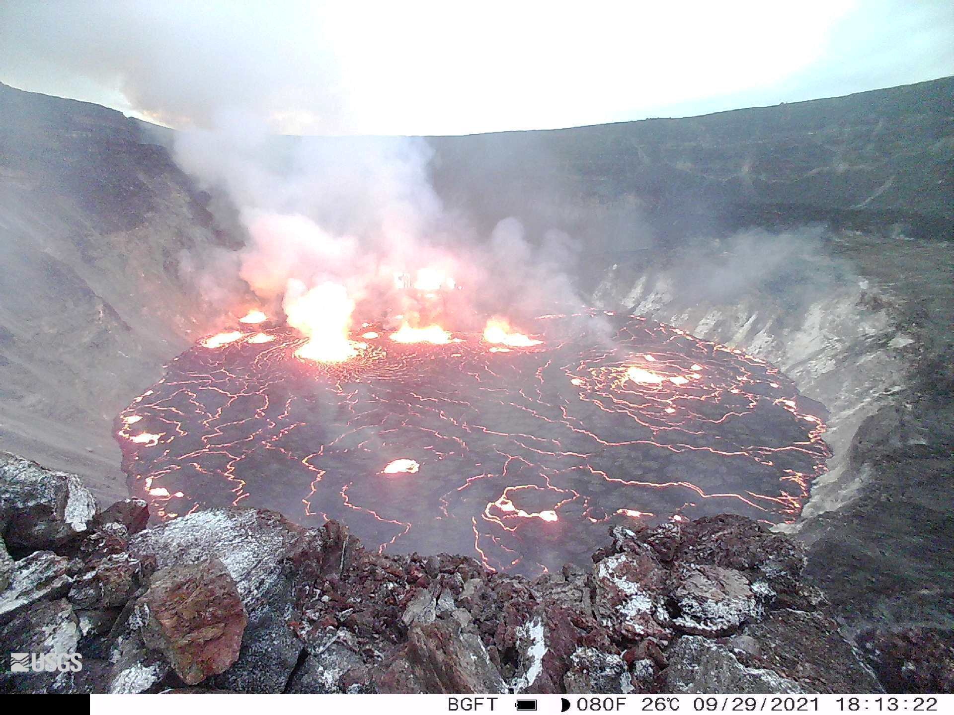 Hawaii's Kilauea Volcano Erupting In 'full Swing'   USGS