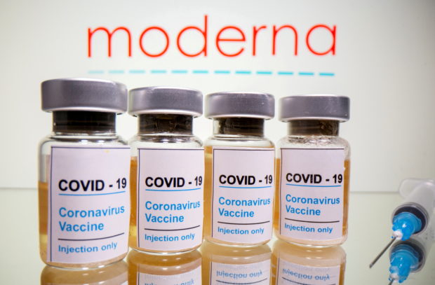 Nearly 2M doses of Moderna COVID-19 vaccines arrive in PH