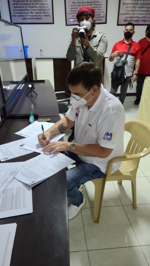 Recto files COC for Batangas congressional seat