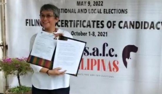Long-time CSO mover and peace advocate Mags Maglana files her certificate of candidacy (COC) challenging first district Rep. Paolo Duterte in Davao City. CONTRIBUTED PHOTO 