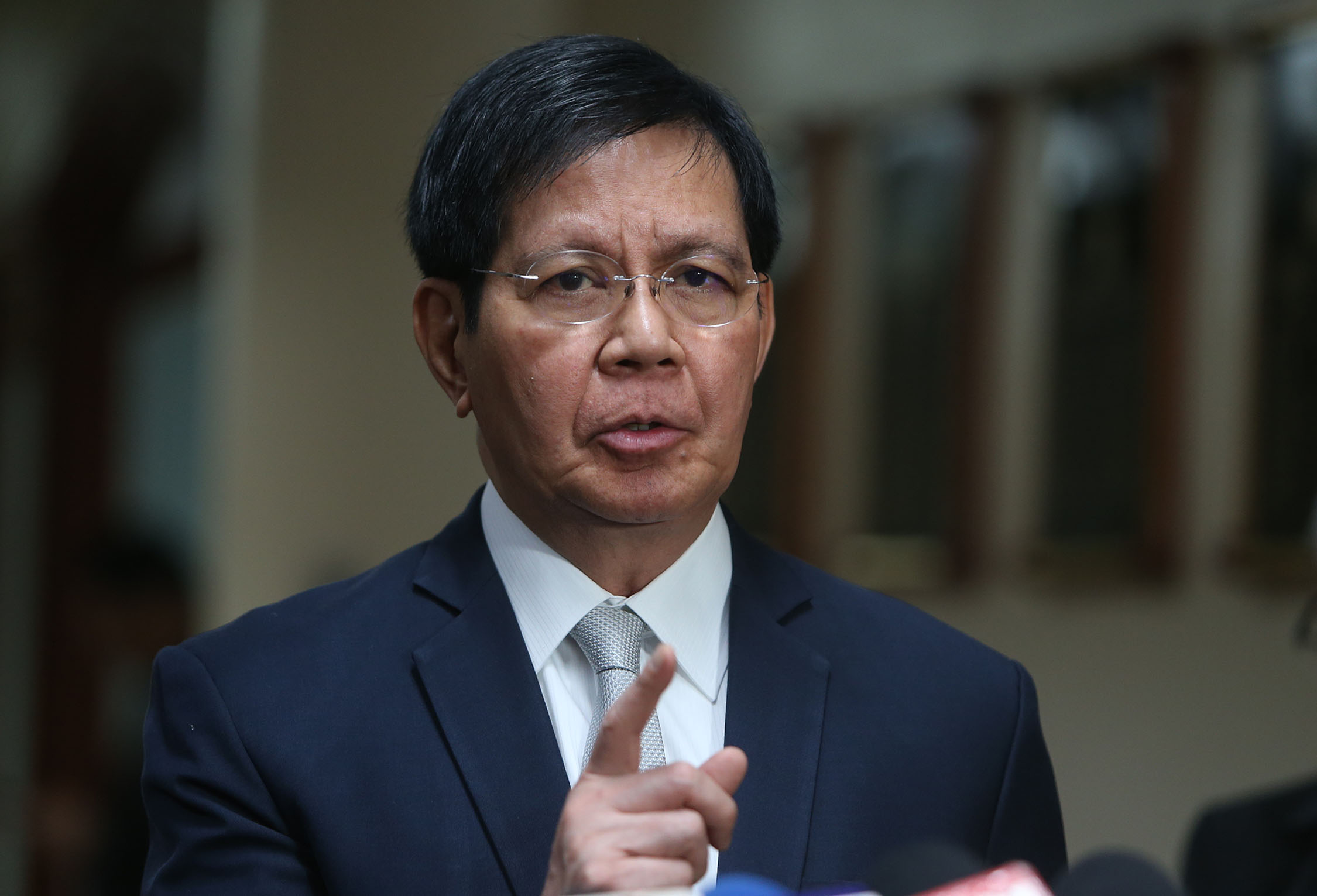 Senator Panfilo Lacson has flagged the discrepancy in the records of the DSWD regarding its distribution of SAP aid to Filipinos.