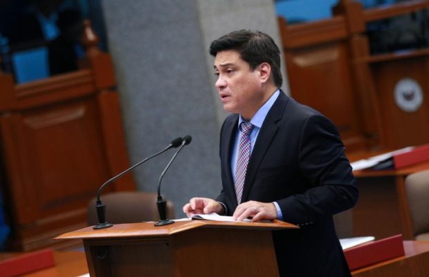 At the Senate hearing for the 2022 budget of the Department of Agriculture (DA) on Friday, Majority Leader Juan Miguel Zubiri laid down a requirement to the approval of the DA’s budget, asking for a concrete plan in connection with the skyrocketing prices of fertilizers before their budget can be taken up in plenary.