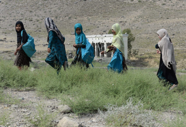 afghan schoolgirls