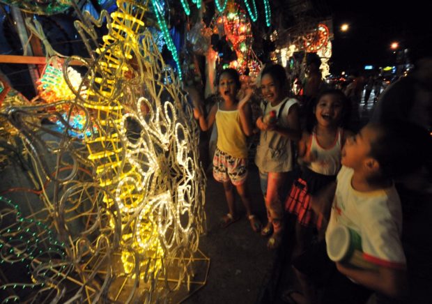 Cebu City authorities have prohibited people, particularly children, from caroling in the streets to ensure their safety