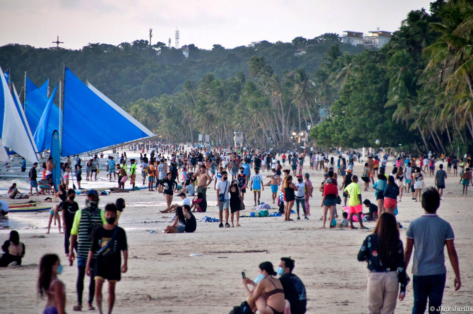 DOT offers free swab tests for local tourists | Inquirer News