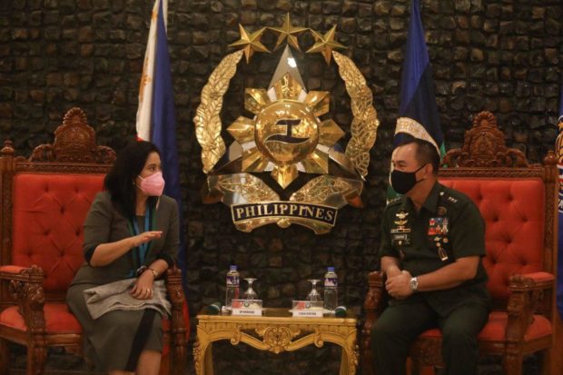 Vice President Leni Robredo with AFP chief Lieutenant General Andres Centino. Image from Facebook / OVP