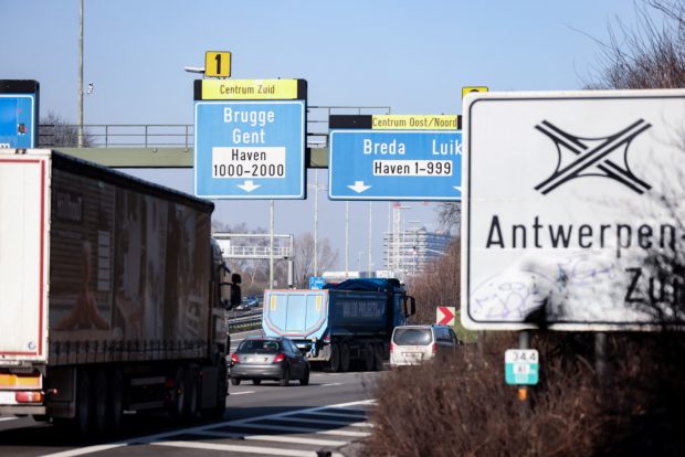 antwerp lorries europe air pollution