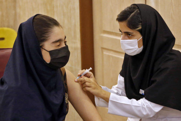 iran covid vaccination