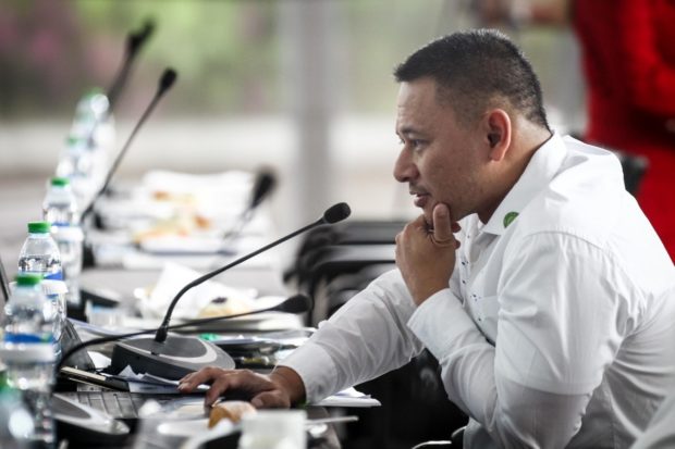 Senate finance panel chairman Senator Sonny Angara sees “smooth” coordination between the legislature and the executive branch under the leadership of the incoming budget secretary, who previously served in the upper chamber for years.