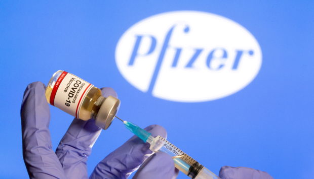 syringe Pfizer vaccine
