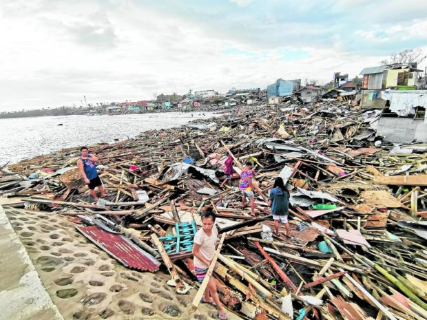 Typhoon Odette survivor in Bohol gives back on Christmas Day
