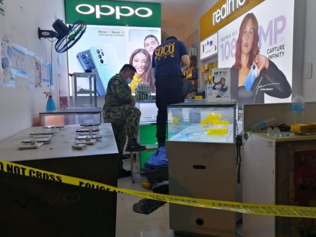 Crime scene of the robbery at a cellphone shop in Taguig. Image from NCRPO / Facebook