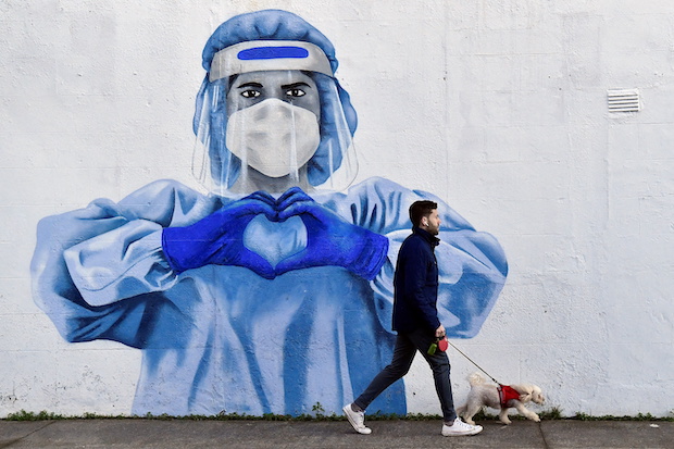 Frontline worker mural in Dublin