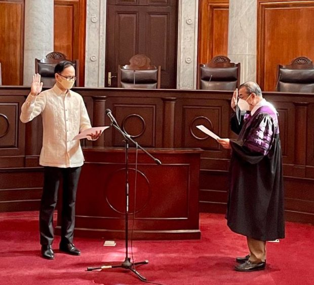 Duterte names Palace official as new CA justice