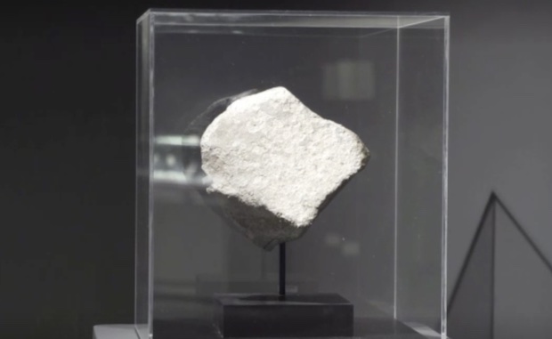 Meteorite from Mars at Christie's, for story: Space rocks seen making deep impact in auction
