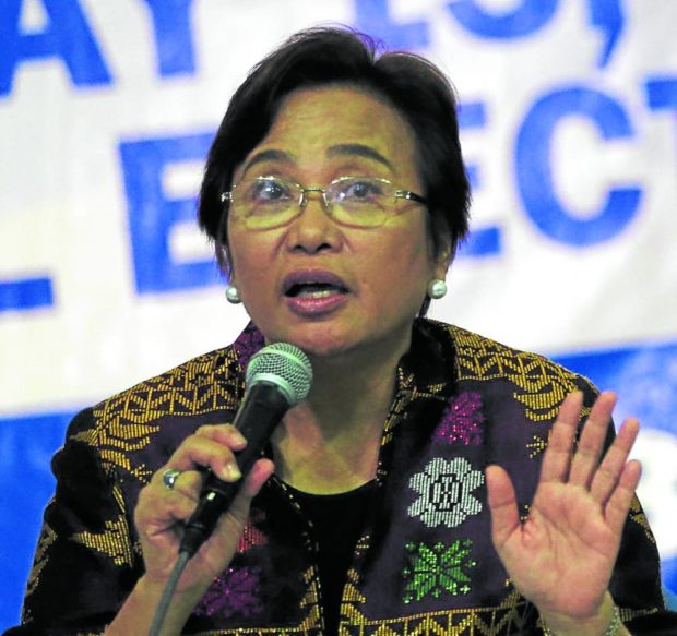 Comelec Commissioner Rowena Guanzon 
