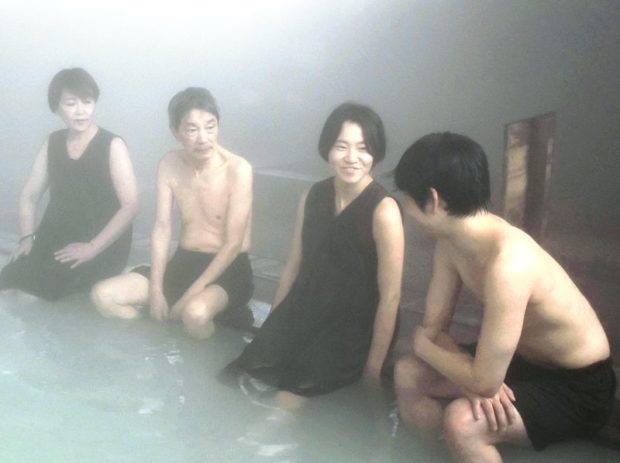 Onsen industry strives to preserve mixed-gender bathing