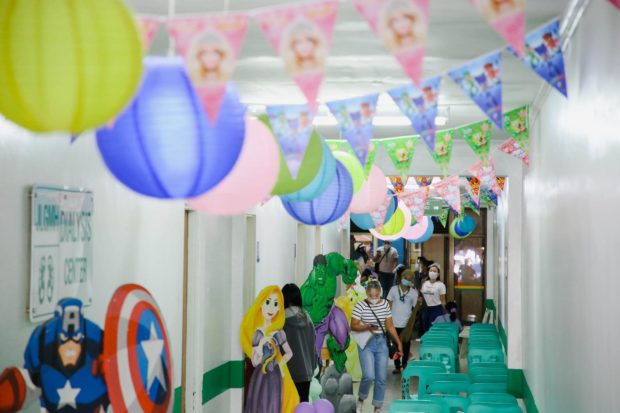 Party-themed vax site in Olongapo, FOR STORY: No forced COVID-19 jabs on kids – DepEd