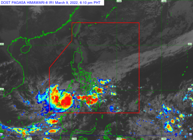 A low pressure area (LPA) located west of Zamboanga City  would bring rain over Southern Mindanao on Thursday while the shear line will affect parts of Luzon and Visayas, said the Philippine Atmospheric, Geophysical and Astronomical Services Administration (Pagasa).