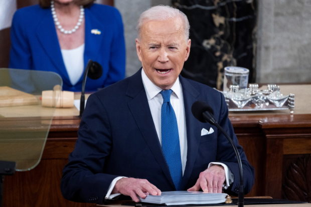US President Joe Biden delivers his State of the Union Address before lawmakers in the US Capitol in Washington, DC, U.S., March 1, 2022. Jim Lo Scalzo/Pool via REUTERS