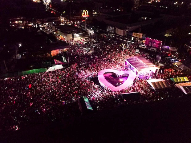 Aerial view of the Tarlac City Robredo rally