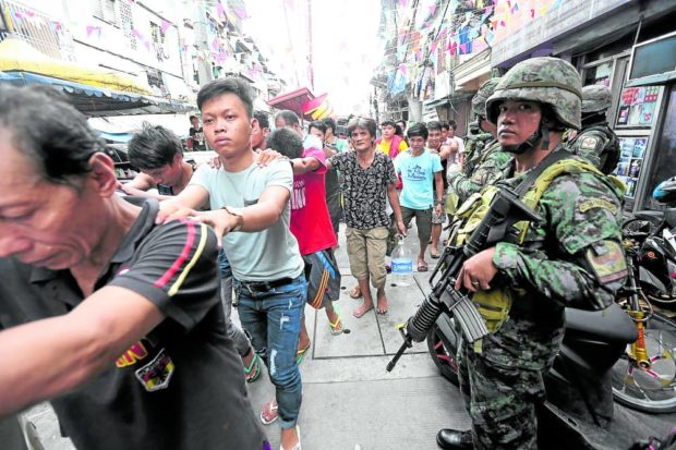 One of the first antidrug crackdowns under the Duterte administration results in the death of seven suspects and the arrest of around 200 others in San Miguel, Manila