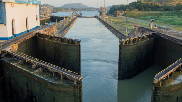 Closure of Panama Canal to Russian ships