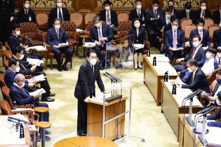 Prime Minister Fumio Kishida speaks during a House of Councillors Budget Committee meeting on Monday.