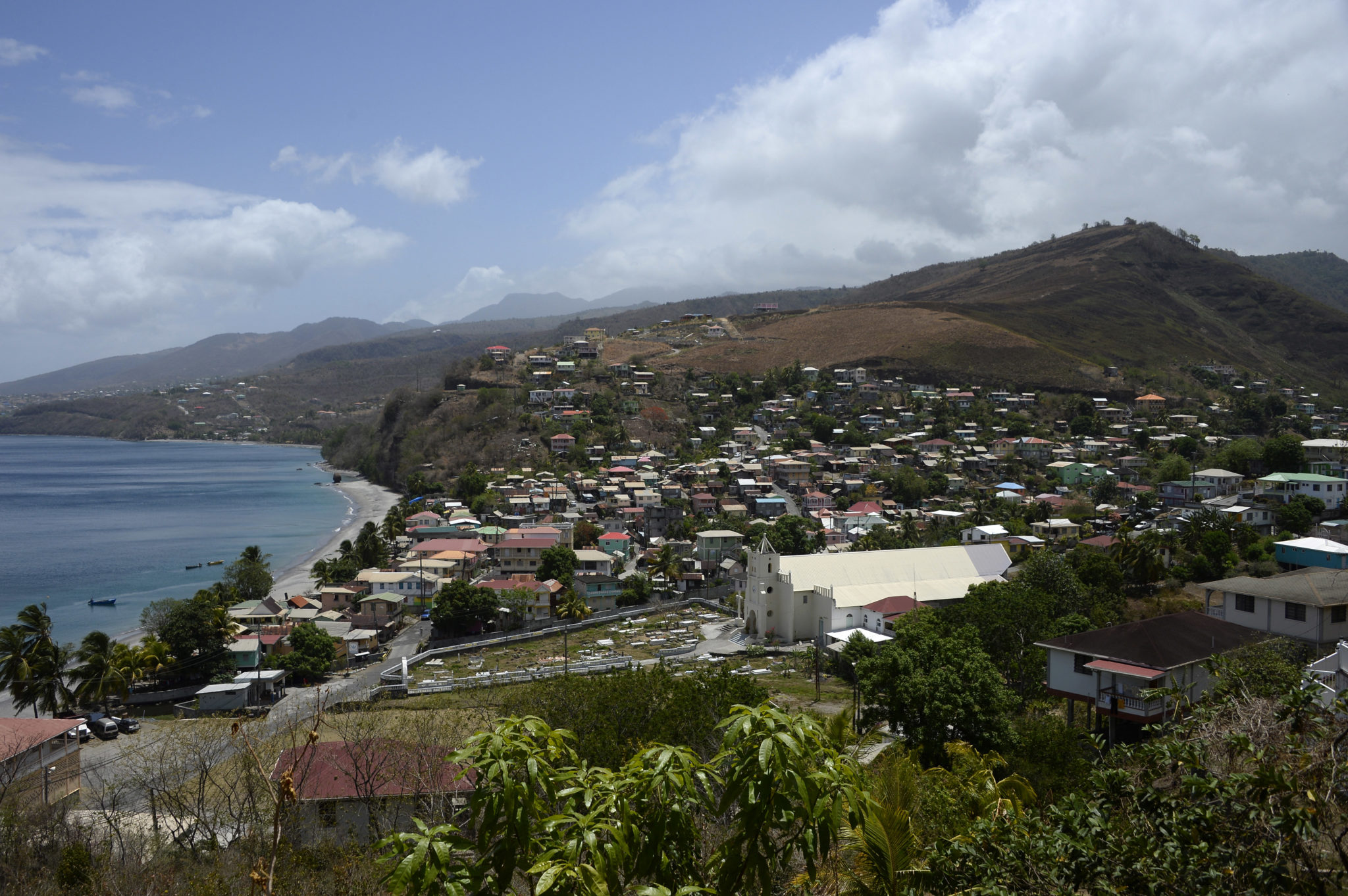 Caribbean states nix ‘golden passport’ program for rich Russians