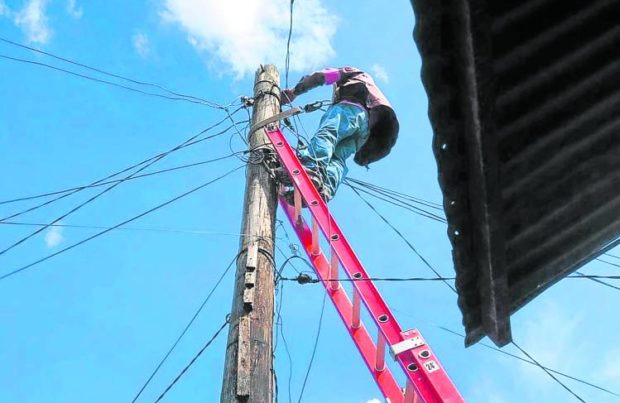 RESTORED Metro Cebu consumers, who started getting stable power supply only recently following the onslaught of Typhoon “Odette” in December 2021, now face higher electricity bills amid soaring coal prices due to the war between Russia and Ukraine. —GRACE OBERES