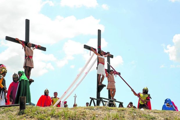 Crucifixion reenactment in Pamapanga. STORY: For 3rd year, no Lenten rites in Pampanga capital