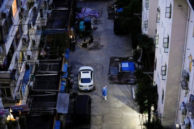Hopes rise in Shanghai’s battle against COVID-19 as two districts report no new cases