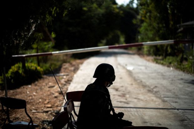 Myanmar army launches air strikes against rebels near Thai border