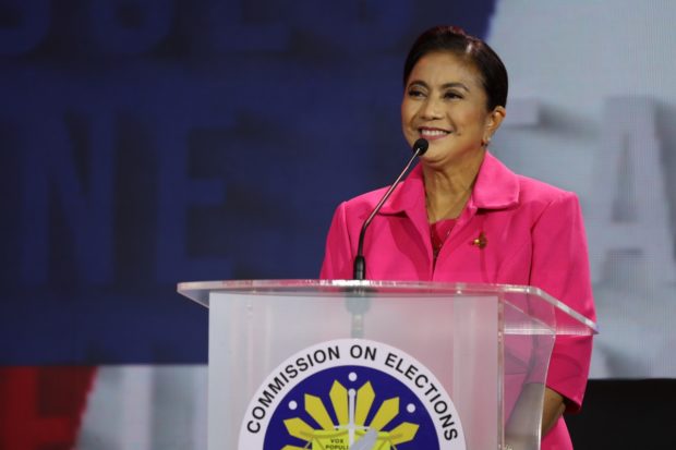 Robredo gets backing of more celebs; influencers snubbed during house-to-house drive