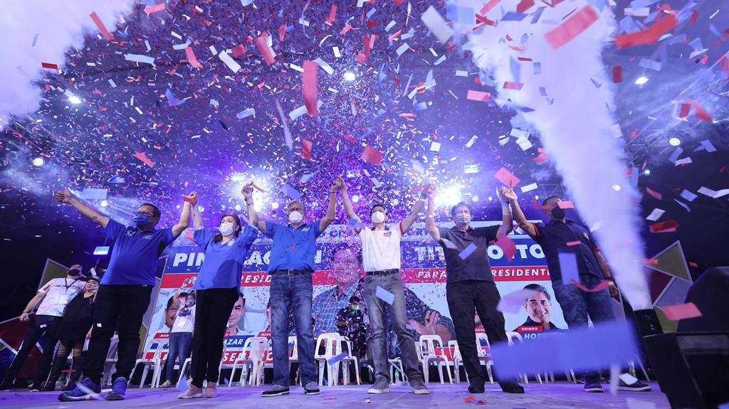  Independent presidential candidate Sen. Panfilo "Ping" Lacson and his vice presidential bet Senate President Vicente "Tito" Sotto III supporters