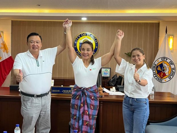 Iloilo City Lone District Representative Jam Baronda with City Mayor Jerry Treñas endorses Legarda for Senator. 