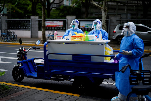 COVID-19 outbreak in Shanghai. STORY: Shanghai marks COVID milestone, Beijing on edge