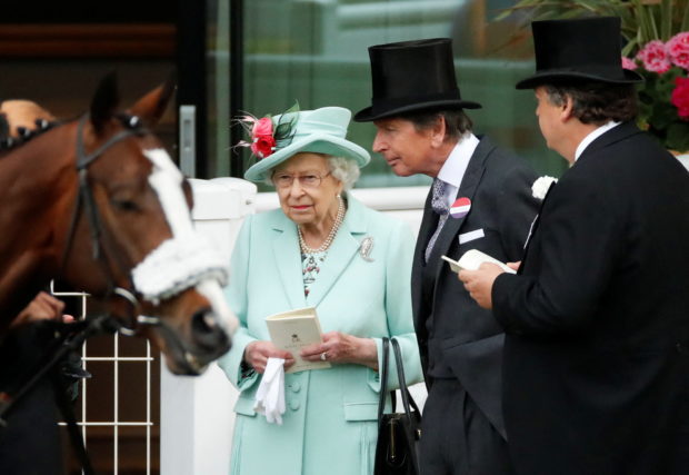 FILE PHOTO: Horse Racing - Royal Ascot - Ascot Racecourse, Ascot, Britain - June 19, 2021 Britain's Queen Elizabeth before the fifth race Action Images via Reuters/Andrew Boyers/File Photo