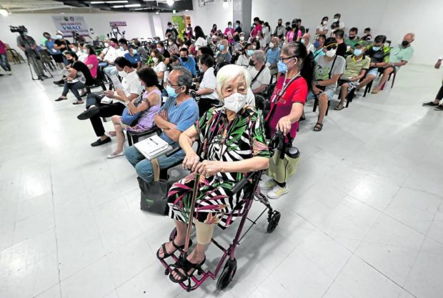 DILG) has recently issued a memorandum circular, which reiterates the implementation of the Republic Act (RA) 7432 or Senior Citizens Act and states that senior citizens do not need to become registered voters to get benefits from their local or city government. 