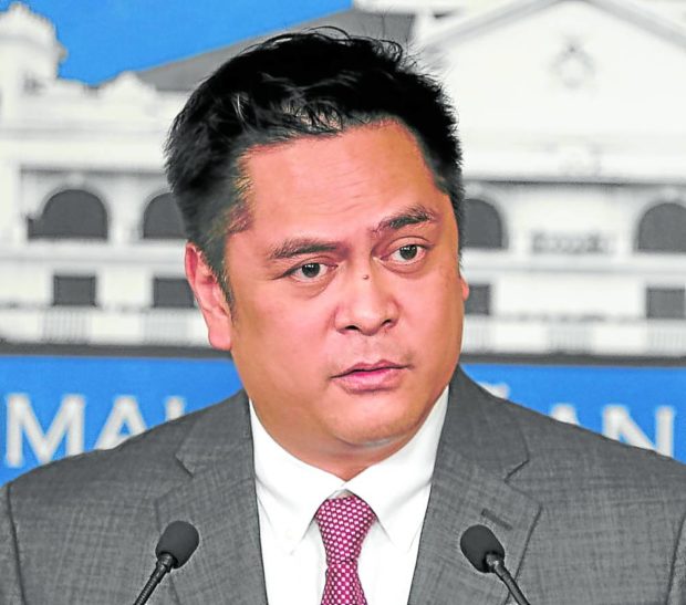 Palace lauds dismissal of BI officers in 'Pastillas' scheme: No 'sacred cows' in Duterte admin