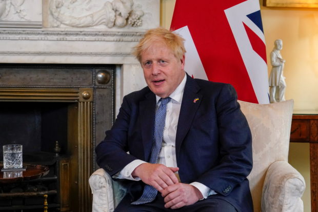 FILE PHOTO: British Prime Minister Boris Johnson meets with his Estonian counterpart at 10 Downing Street, London, Britain June 6, 2022. Alberto Pezzali/Pool via REUTERS