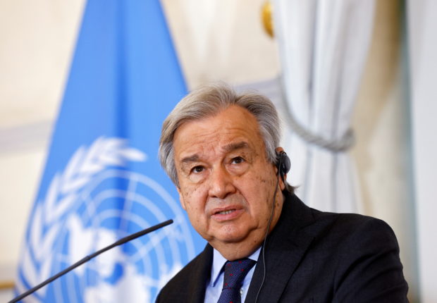 FILE PHOTO: United Nations Secretary-General Antonio Guterres speaks during a news conference with Austrian Chancellor Karl Nehammer (not seen) and Foreign Minister Alexander Schallenberg (not seen) in Vienna, Austria May 11, 2022. REUTERS/Lisa Leutner/File Photo