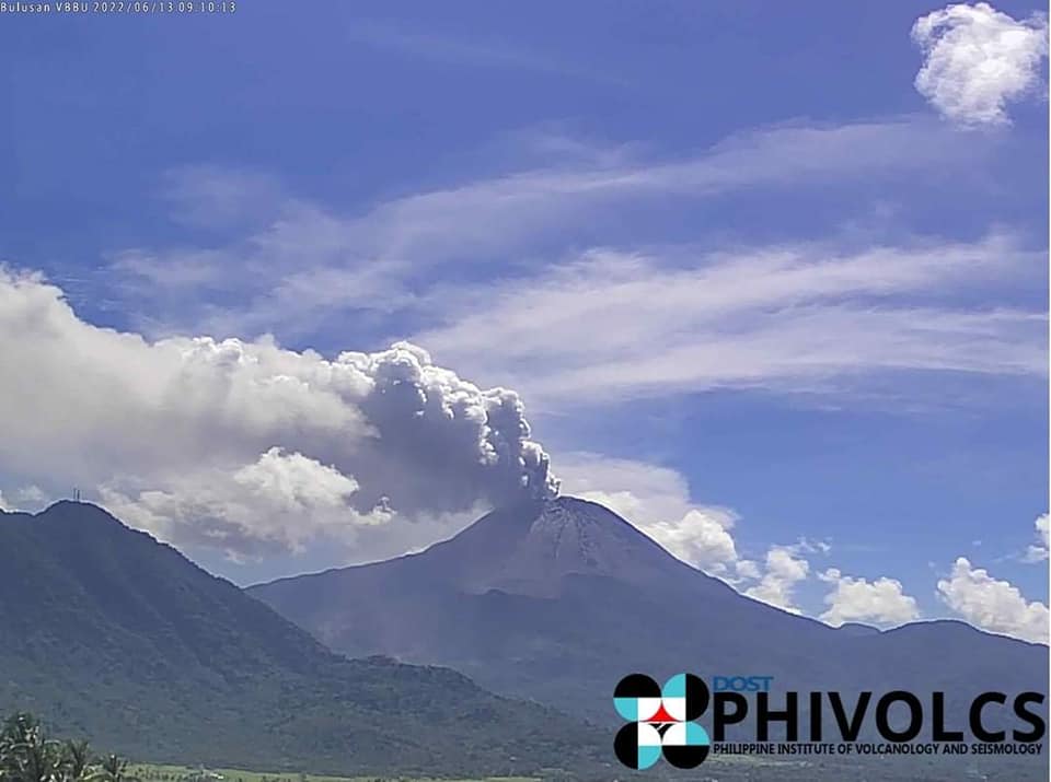A thick plume of smoke can be seen coming out of the peak of Mount Bulusan on June 13, 2022. Image sourced from the Sorsogon Public Information Office / Facebook / Phivolcs